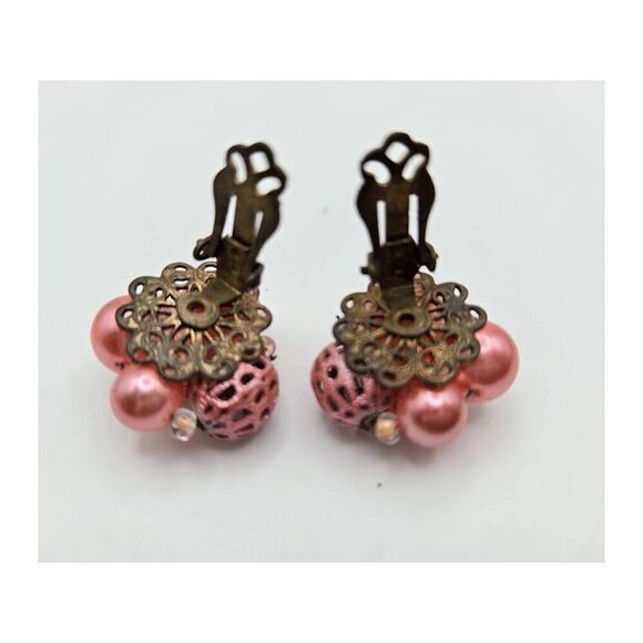 Vintage 1950's Pink On Pink Beaded Clusters Earrings - Picture 5 of 5